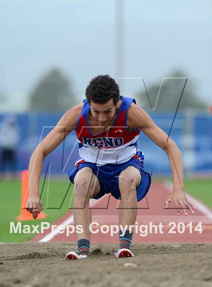 Thumbnail 1 in NIAA Northern Nevada D1 Regional Qualifying Meet  photogallery.