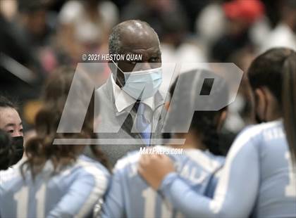 Thumbnail 3 in Hillsdale vs. Harvard-Westlake (CIF State D1 Final) photogallery.