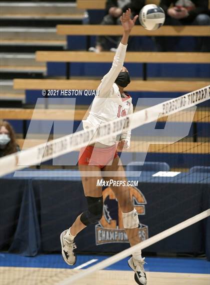 Thumbnail 1 in Hillsdale vs. Harvard-Westlake (CIF State D1 Final) photogallery.