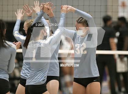 Thumbnail 1 in Hillsdale vs. Harvard-Westlake (CIF State D1 Final) photogallery.