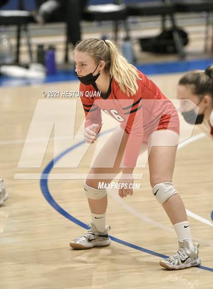 Thumbnail 1 in Hillsdale vs. Harvard-Westlake (CIF State D1 Final) photogallery.