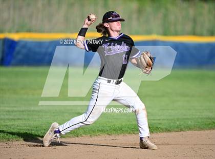 Thumbnail 3 in North Branford vs. St. Paul Catholic (CIAC Class S Quarterfinal) photogallery.