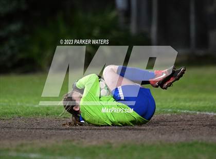 Thumbnail 1 in St. Charles Catholic @ Metairie Park Country Day (Div. IV Bi-District Playoff) photogallery.