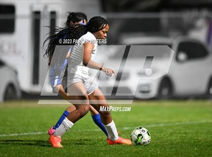 Thumbnail 2 in St. Charles Catholic @ Metairie Park Country Day (Div. IV Bi-District Playoff) photogallery.