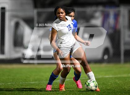 Thumbnail 3 in St. Charles Catholic @ Metairie Park Country Day (Div. IV Bi-District Playoff) photogallery.