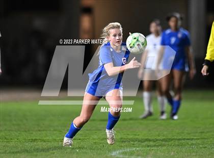 Thumbnail 2 in St. Charles Catholic @ Metairie Park Country Day (Div. IV Bi-District Playoff) photogallery.
