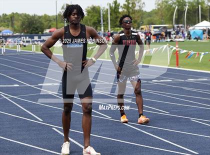 Thumbnail 2 in FHSAA 1A & 3A Finals (400 Meters Hurdles) photogallery.