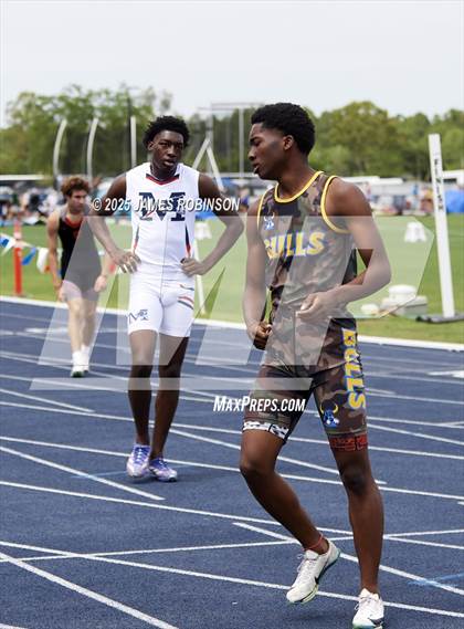 Thumbnail 1 in FHSAA 1A & 3A Finals (400 Meters Hurdles) photogallery.