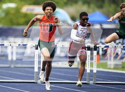Thumbnail 3 in FHSAA 1A & 3A Finals (400 Meters Hurdles) photogallery.