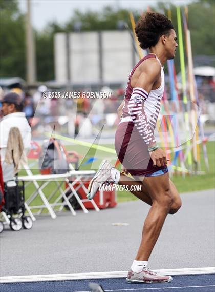 Thumbnail 2 in FHSAA 1A & 3A Finals (400 Meters Hurdles) photogallery.