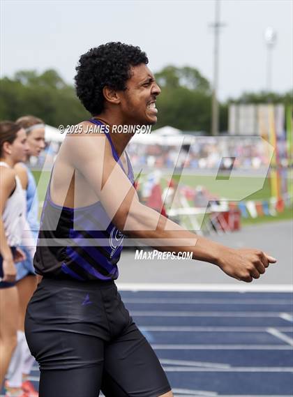 Thumbnail 1 in FHSAA 1A & 3A Finals (400 Meters Hurdles) photogallery.
