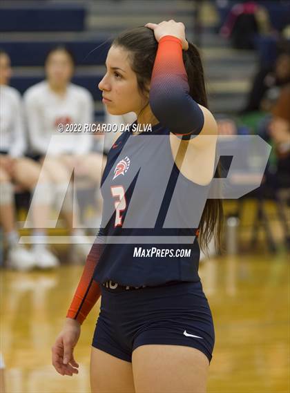 Thumbnail 3 in Seven Lakes vs Mayde Creek photogallery.