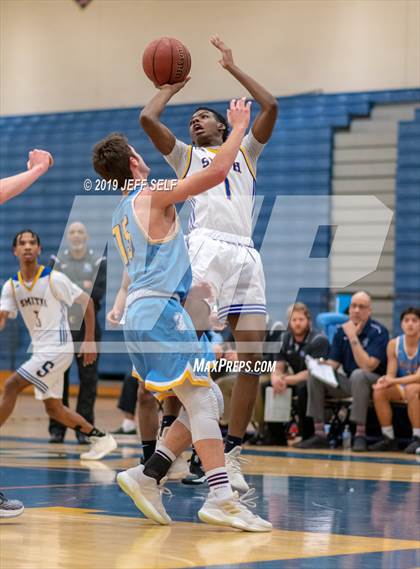 Thumbnail 2 in First Colonial @ Oscar Smith  photogallery.