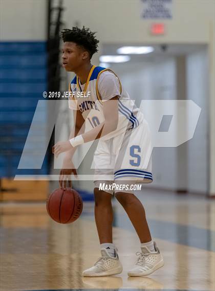 Thumbnail 3 in First Colonial @ Oscar Smith  photogallery.