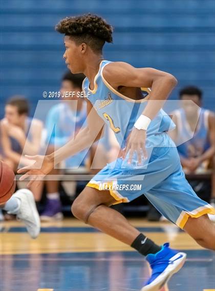 Thumbnail 1 in First Colonial @ Oscar Smith  photogallery.