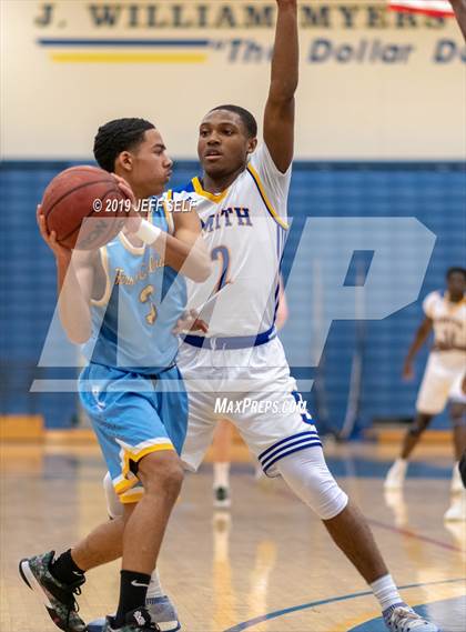 Thumbnail 2 in First Colonial @ Oscar Smith  photogallery.