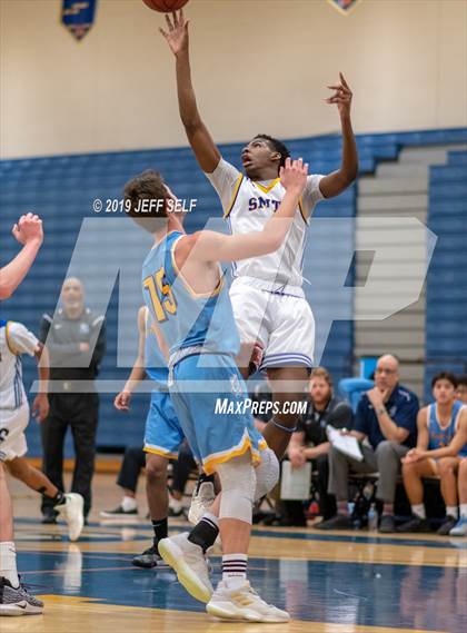 Thumbnail 3 in First Colonial @ Oscar Smith  photogallery.