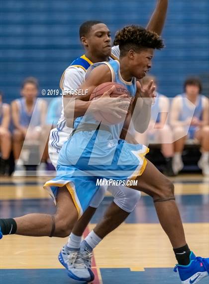 Thumbnail 2 in First Colonial @ Oscar Smith  photogallery.