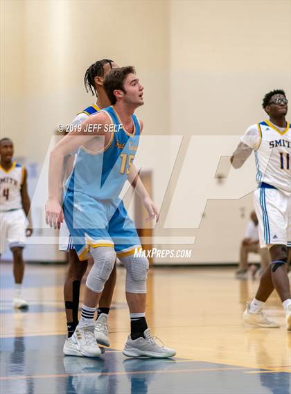 Thumbnail 1 in First Colonial @ Oscar Smith  photogallery.