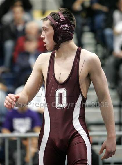 Thumbnail 2 in NYSPHSAA Section I Semifinals photogallery.