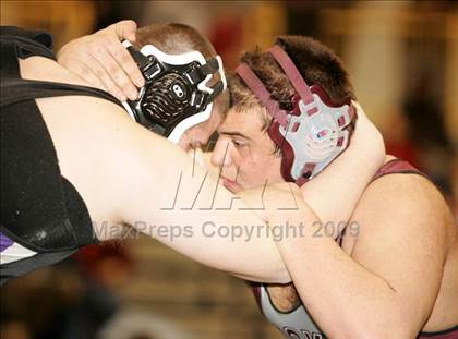 Thumbnail 2 in NYSPHSAA Section I Semifinals photogallery.