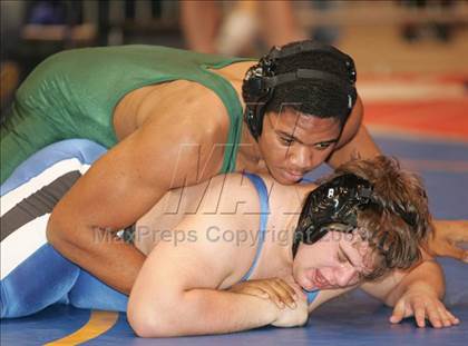 Thumbnail 2 in NYSPHSAA Section I Semifinals photogallery.