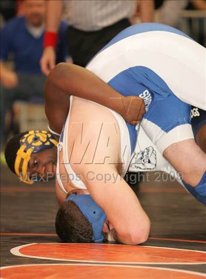 Thumbnail 1 in NYSPHSAA Section I Semifinals photogallery.