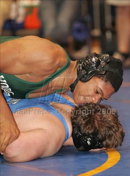 Thumbnail 3 in NYSPHSAA Section I Semifinals photogallery.