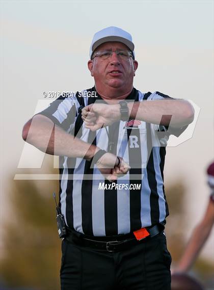 Thumbnail 3 in Edmond Santa Fe @ Edmond Memorial photogallery.