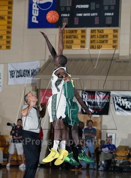 Thumbnail 1 in Oak Ridge vs. Greenforest (City of Palms Classic) photogallery.