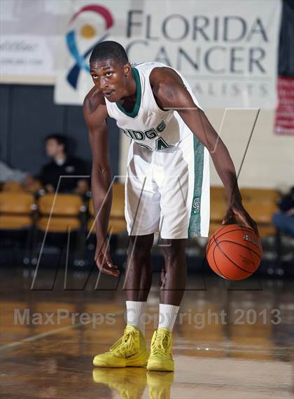 Thumbnail 1 in Oak Ridge vs. Greenforest (City of Palms Classic) photogallery.