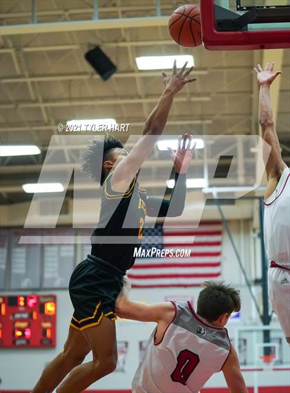 Thumbnail 2 in Avon @ Danville photogallery.