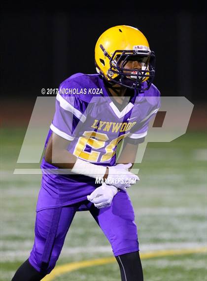 Thumbnail 1 in Lynwood vs Fremont photogallery.