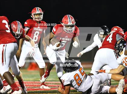 Thumbnail 2 in Lincoln-Way West @ Homewood-Flossmoor photogallery.