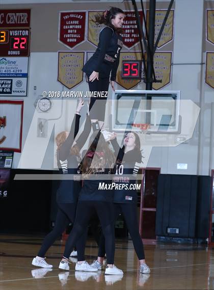 Thumbnail 1 in Calabasas @ Oaks Christian photogallery.