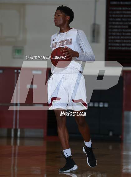 Thumbnail 2 in Calabasas @ Oaks Christian photogallery.