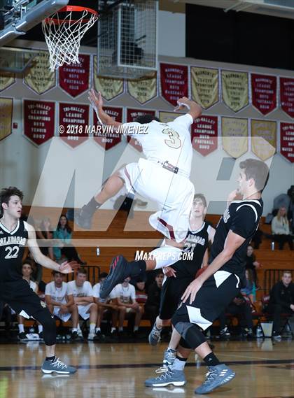 Thumbnail 2 in Calabasas @ Oaks Christian photogallery.