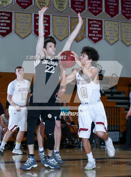 Thumbnail 3 in Calabasas @ Oaks Christian photogallery.