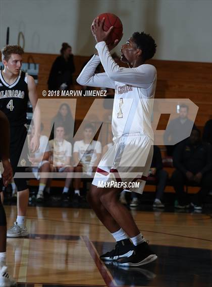 Thumbnail 3 in Calabasas @ Oaks Christian photogallery.