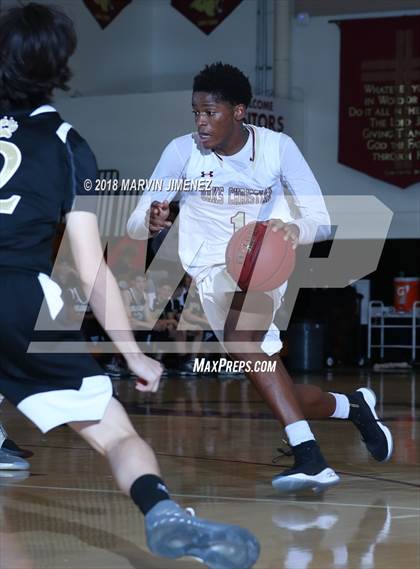 Thumbnail 3 in Calabasas @ Oaks Christian photogallery.
