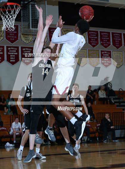 Thumbnail 2 in Calabasas @ Oaks Christian photogallery.