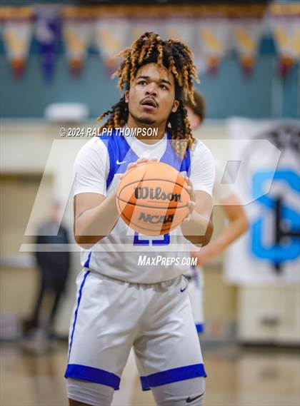 Thumbnail 1 in Capital Christian vs. Clayton Valley Charter (The Block Party Showcase at Sheldon) photogallery.