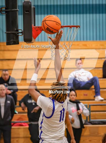 Thumbnail 1 in Capital Christian vs. Clayton Valley Charter (The Block Party Showcase at Sheldon) photogallery.