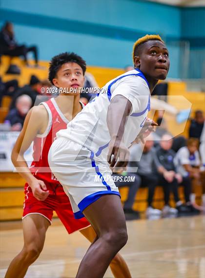 Thumbnail 2 in Capital Christian vs. Clayton Valley Charter (The Block Party Showcase at Sheldon) photogallery.