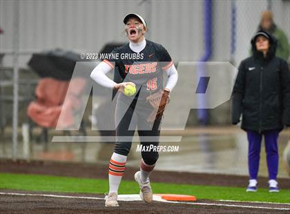 Thumbnail 2 in Texas @ Hallsville photogallery.