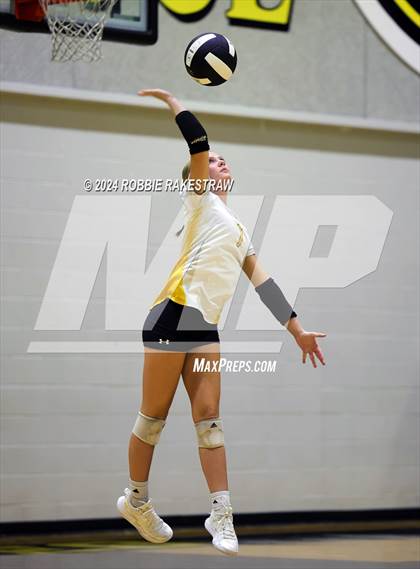 Thumbnail 2 in Newman Smith @ Crandall (Crandall Tournament) photogallery.