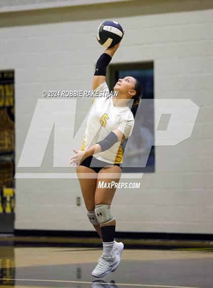 Thumbnail 3 in Newman Smith @ Crandall (Crandall Tournament) photogallery.
