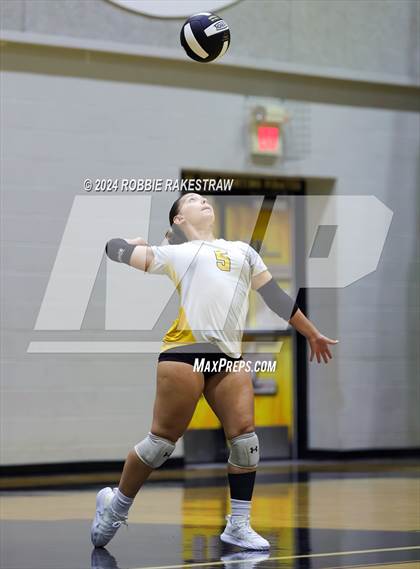 Thumbnail 1 in Newman Smith @ Crandall (Crandall Tournament) photogallery.