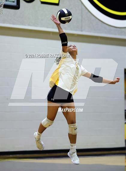Thumbnail 1 in Newman Smith @ Crandall (Crandall Tournament) photogallery.