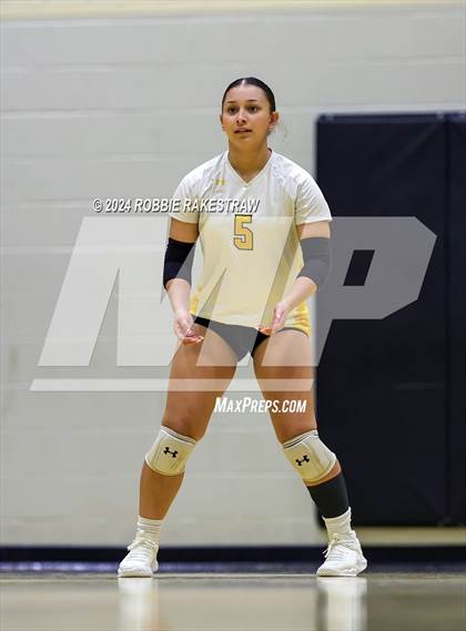 Thumbnail 1 in Newman Smith @ Crandall (Crandall Tournament) photogallery.